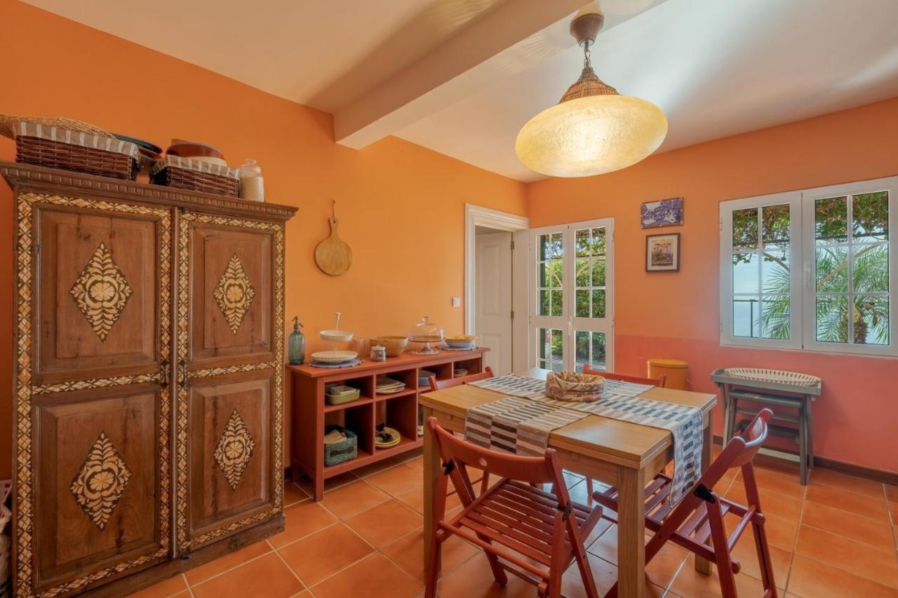 Cozy Villa Flora By Hr Madeira Estreito Da Calheta Bagian luar foto
